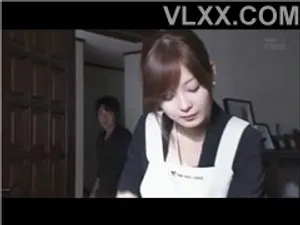 Chồng đi bàn việc làm ăn, cô vợ ở nhà bị anh rể cưỡng hiếp